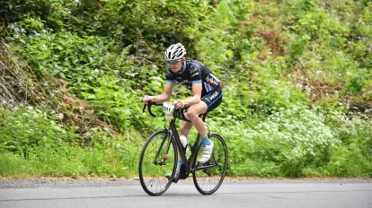 petr and his bike 封面
