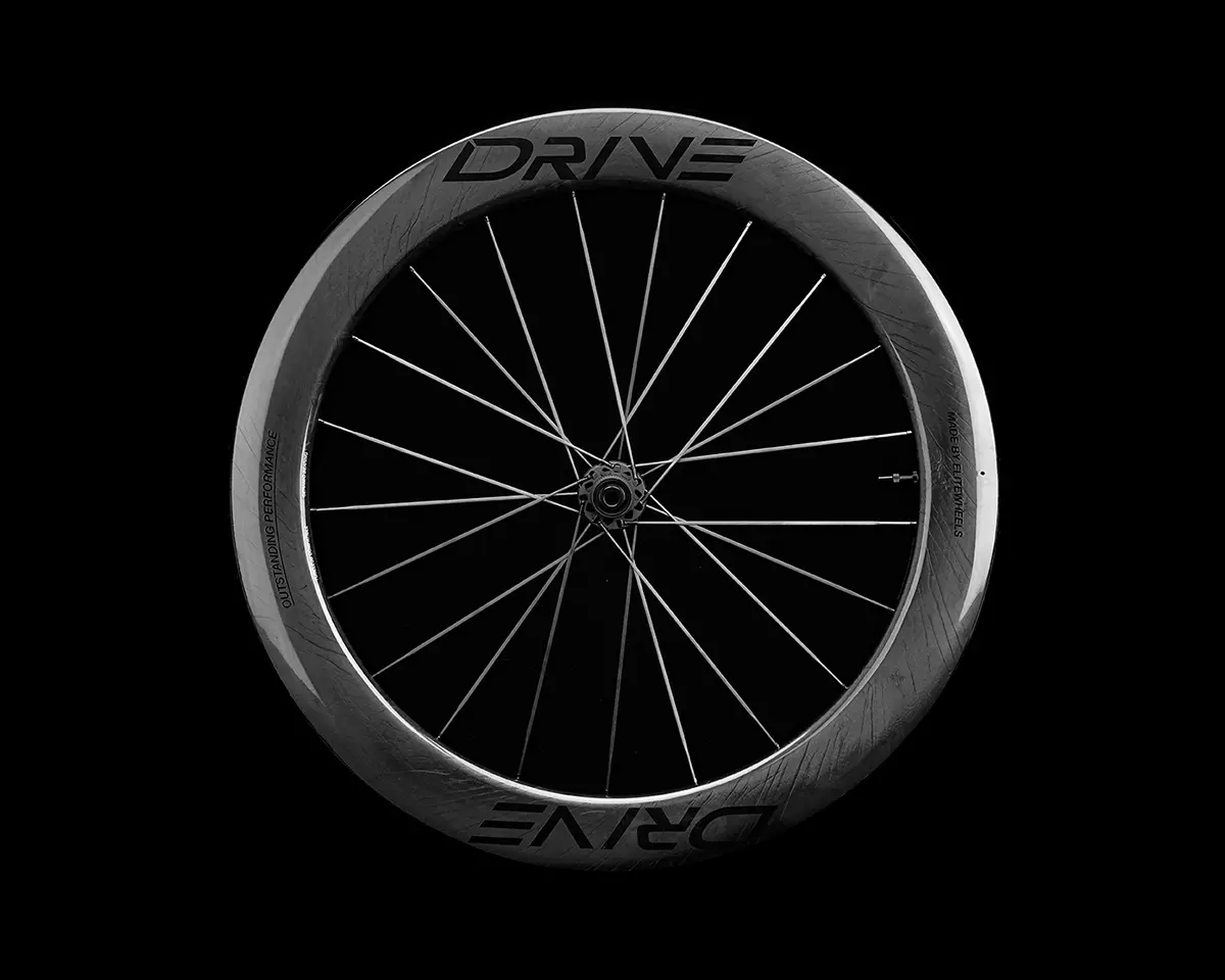 Drive 65D Blcak Hub-2