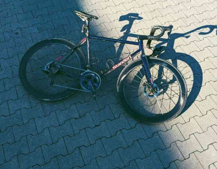 kleinconcept A Standert road bike with Elitewheels Drive wheels