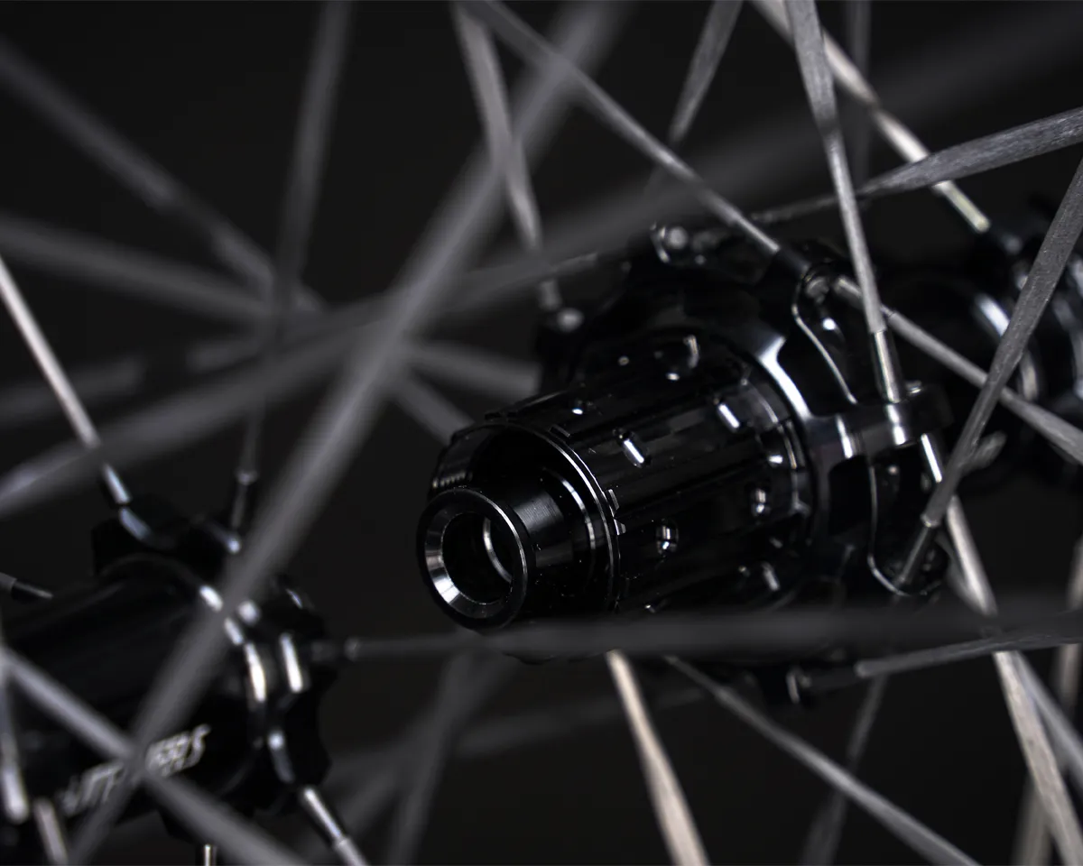 Drive 50D II disc brake carbon spoke road wheelset